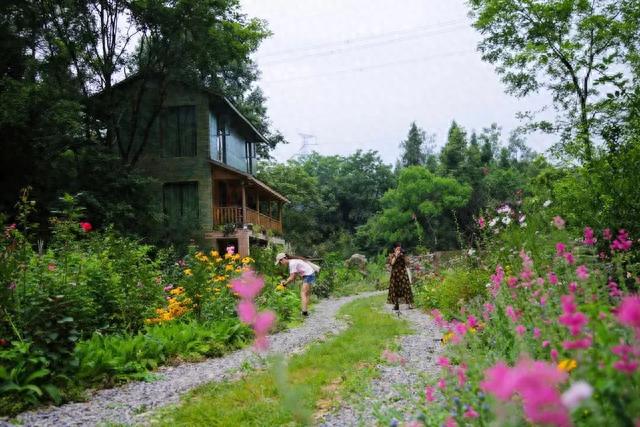 初冬渐凉，来湖北这10家民宿小院，遇见最美的山野时光！