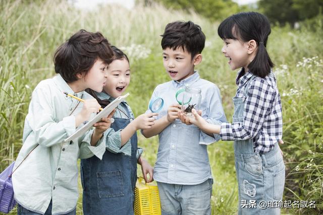 2022年给小孩起带“jin”字读音的名字，预祝锦上添花、金榜题名