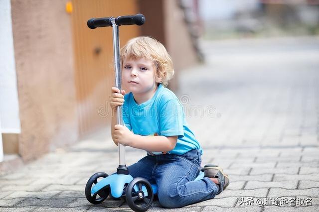 2022年带有“澈”字的男孩名，有着光明磊落，心思纯净的美好寓意