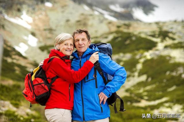 人老了不想被儿女嫌弃，请牢记三条，晚年才更加幸福！