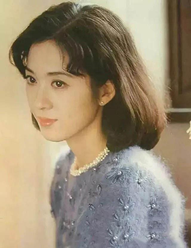 她是中国第一美女，经历过两段婚姻，72岁至今没有孩子