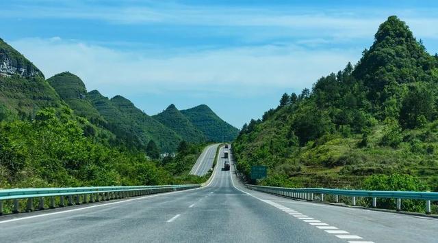 错峰出行，贵阳至贵州各地自驾时间表（附当地美景、美食、旅游直通车）